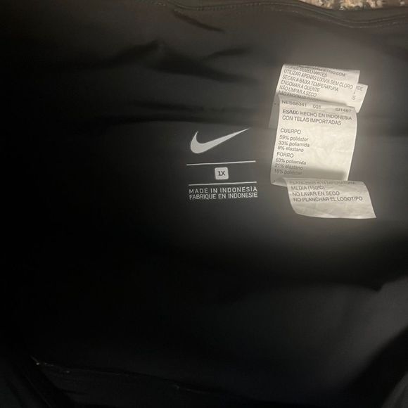 Ladies nike SKORT - Picture 3 of 6